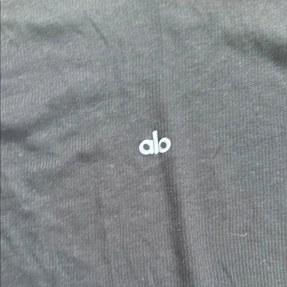 Alo Yoga Ribbed Peak Black Cutout Long Sleeve Top size L - Picture 6 of 6